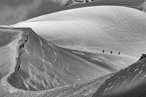 Image by Simon Fitall