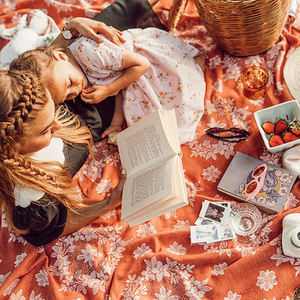 Image by Liana Mikah