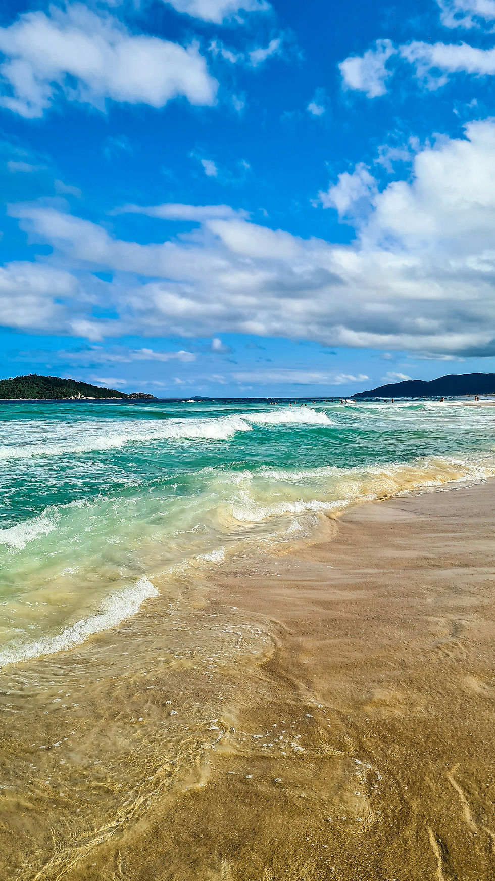 Miniatura: Florianópolis + Guarda do Embaú + Praia do Rosa – Roteiro de 7 Dias