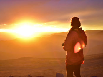 INFLUENCING OTHERS TO CHANGE