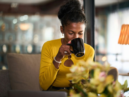 5 Foods That Actually Help With Bloating and Lower Belly Fat (And the 3 Lab Markers That Tell You Why It's Happening)