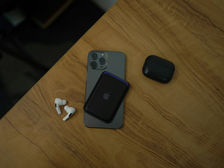 Lonely youth turn to social clubs for 'offline' connection