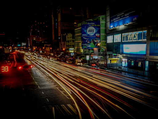 Leveraging AI and IoT to Analyse and Control Chaos in Complex Systems: Benefits, Key Technologies