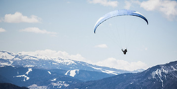 Image by Vincentiu Solomon