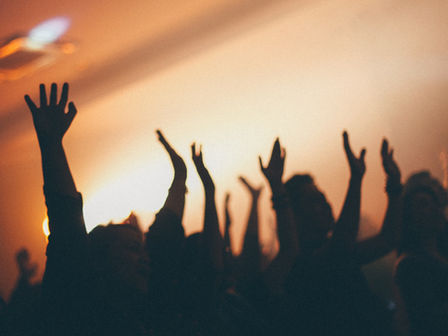 Praise on Monday