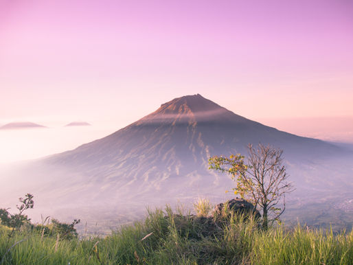 Rekomendasi 5 Pendakian Gunung di Jawa Tengah yang Ramah Pemula