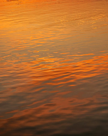 Image by rawkkim