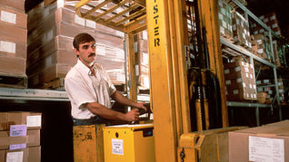 Why Forklift Battery Ownership Is Costing You More Than You Think: Smarter Warehousing in the $5.9B Power Shift