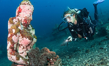Image by Sebastian Pena Lambarri