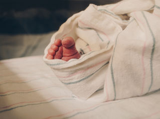 Should I swaddle my baby?