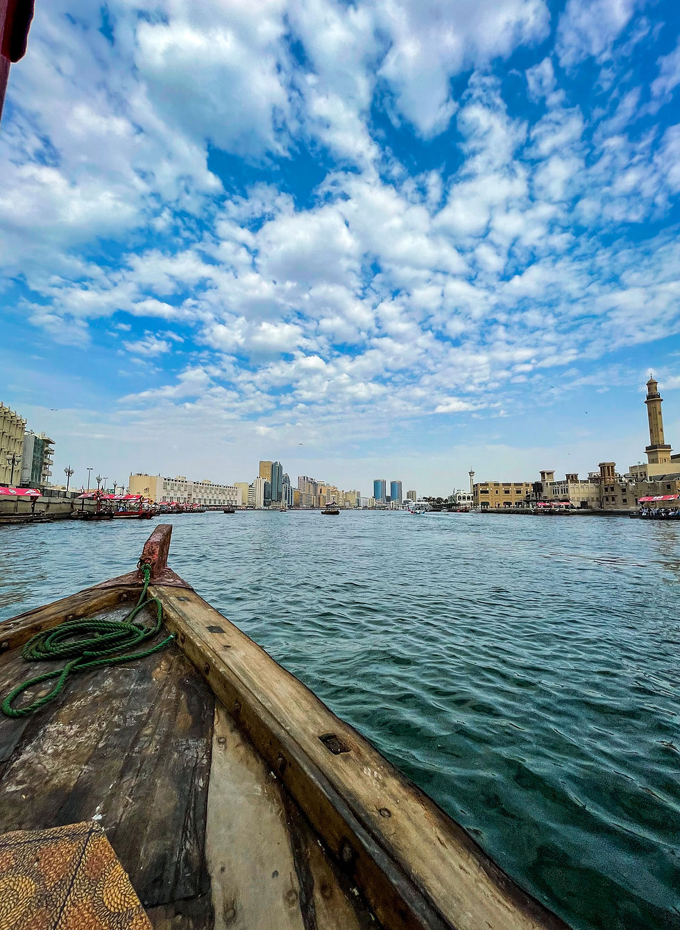 Antiguo, Dubai, EAU