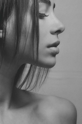 Image by Alexander Krivitskiy