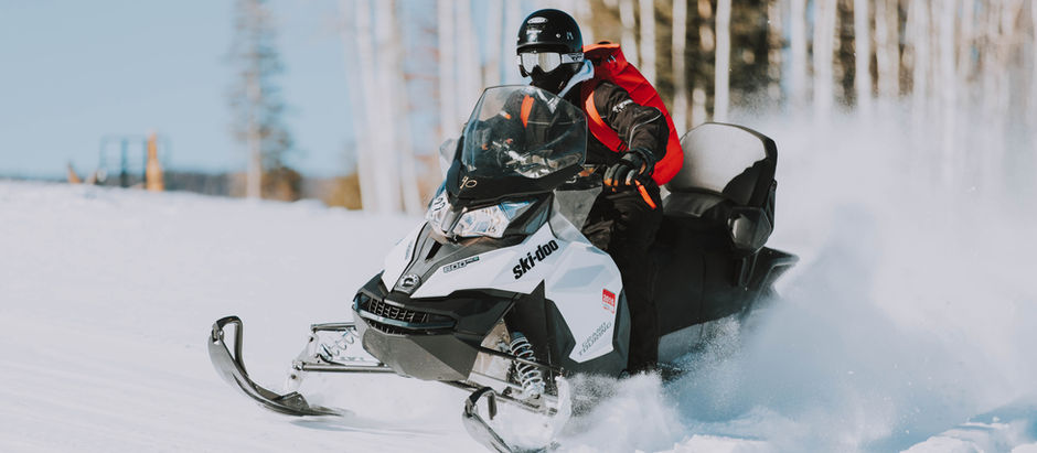 A Brief History of Snowmobiles and Snowmobiling