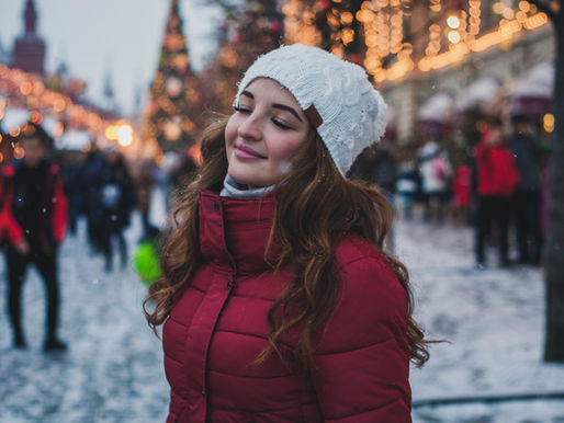 Achtsamkeit, Dankbarkeit und Selbstliebe: Dein Weg zur inneren Ruhe in der Weihnachtszeit