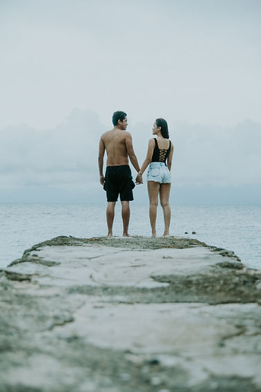 couple holding hands and feeling connected, couple together, strong relationship