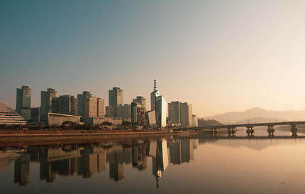 Image by Adli Wahid