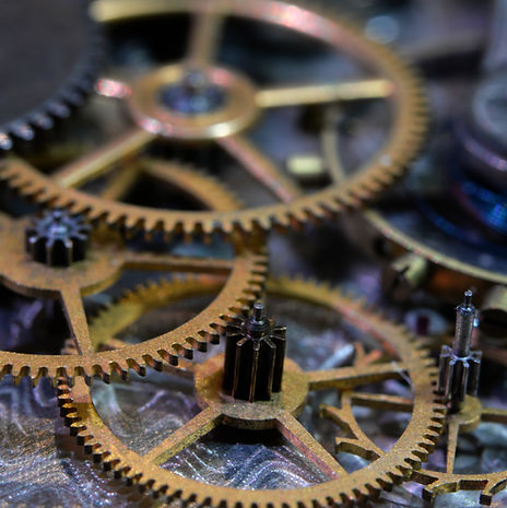 Metallzahnräder in einem System