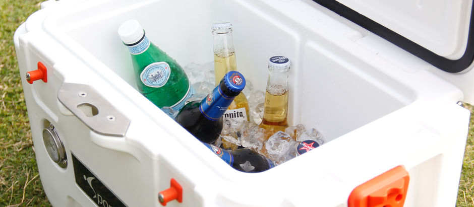 Chill in Style: Discover the Perfect Ice Maker for Your Home!