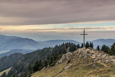 Image by Thanti Riess