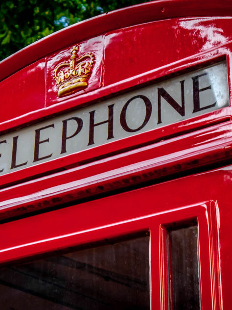 Dieu appelle l’homme à le servir dans la foi et la liberté