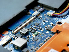 Italy set aside $4.4 billion to boost semiconductor industry