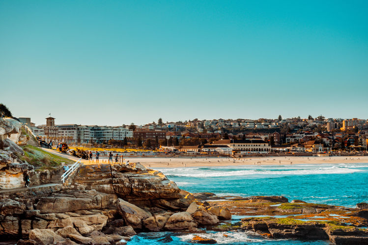 BONDI BEACH CURRENT TEMPERATURE & FIVE DAY WEATHER