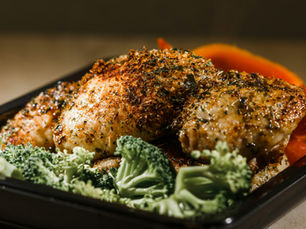 The Easiest Dinner You'll Make All Week: Lemon Roasted Chicken and Veggies