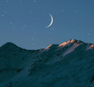 Image by Benjamin Voros