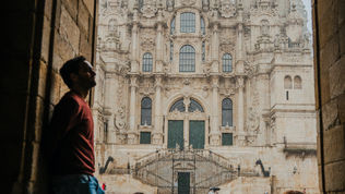 Compostela – Muito Além do Caminho de Santiago