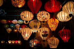VIETNAM, A SPASSO