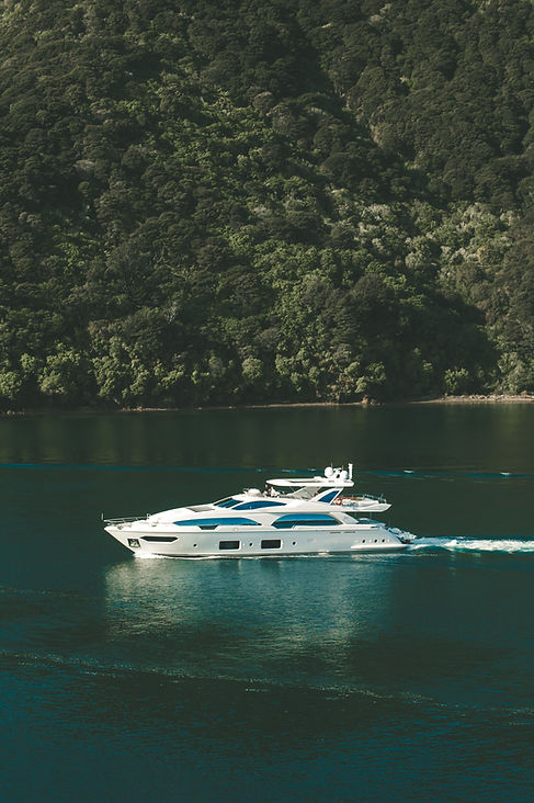 Image by Tobias Tullius