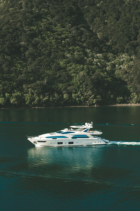 Image by Tobias Tullius