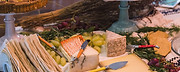 panier de fruits et legumes poivron, pommes, salades