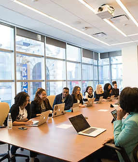réunion professionnelle avec Image de Christina @ wocintechchat.com