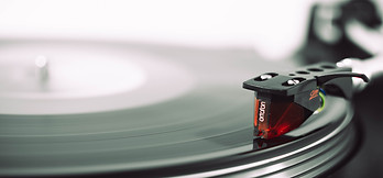 Set the record straight. Credit: Image by Ingo Ellerbusch on Unsplash