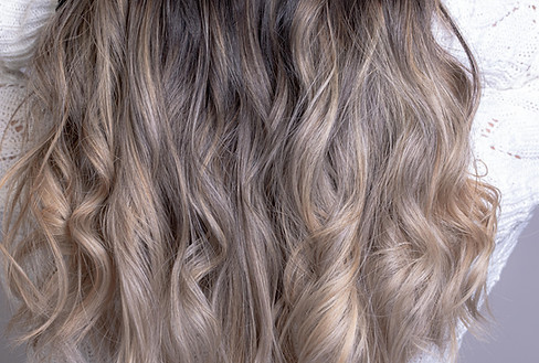 healthy hair, lightr hair, hair color, curly hair