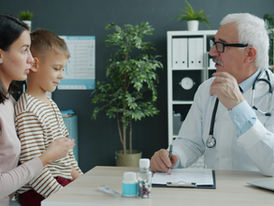 L'Anxiété Face au Langage : Comment la Pression Parentale Influence la Communication dans l'Autisme