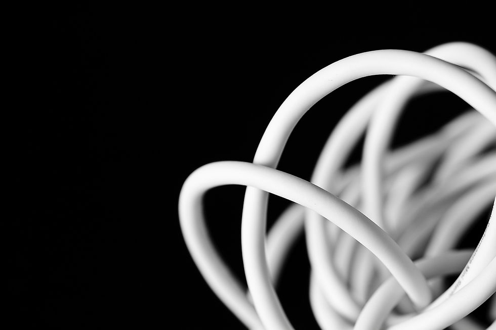 Wie sichere ich die Kabel in meiner Wohnung?