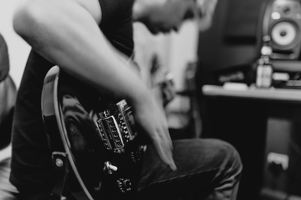 Guitar recording process of an anime song production