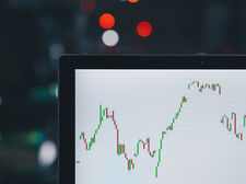 Algorithmic Trading with MACD in Python