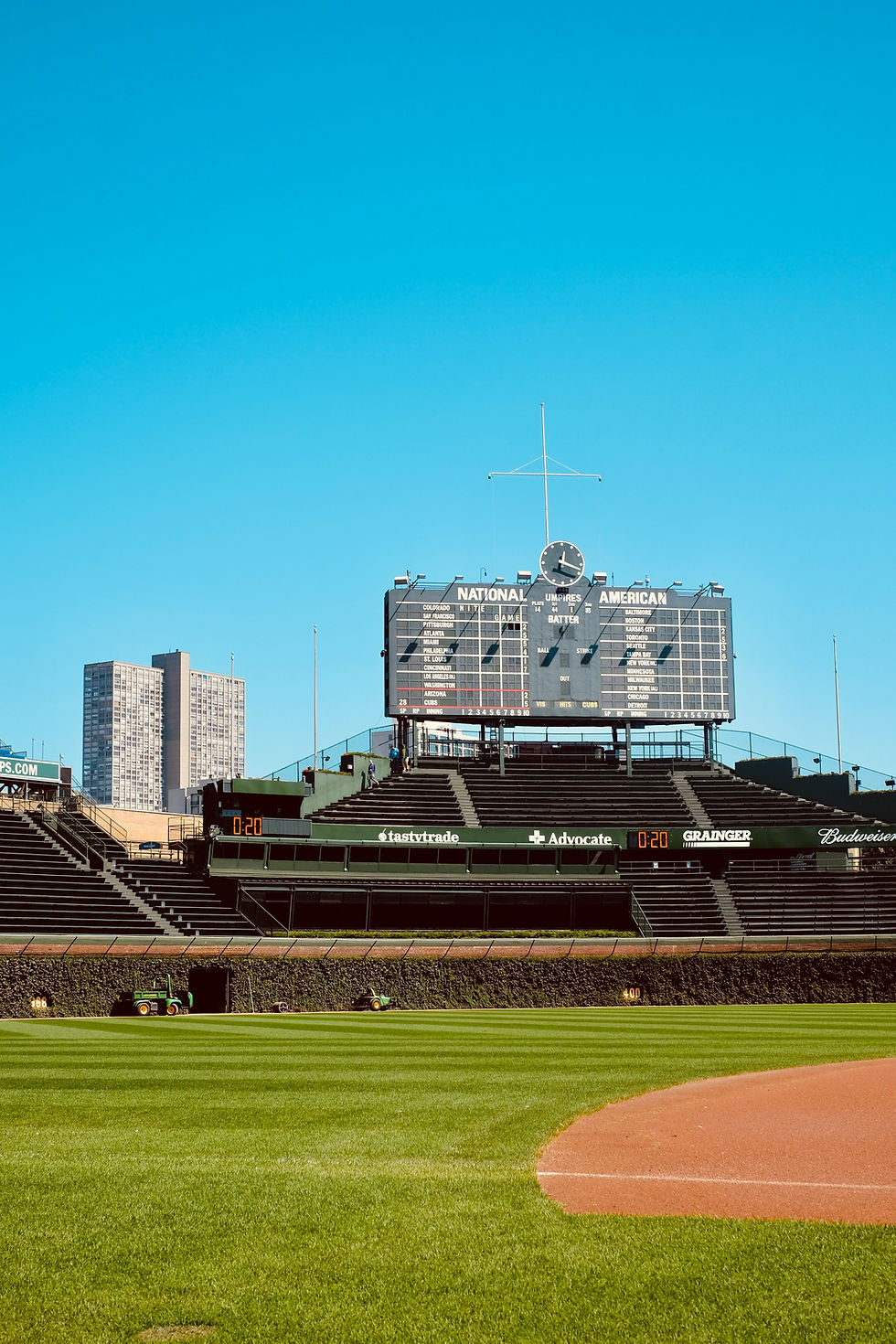 About Last Night: Blown Away in the Windy City. Cubs 5, Yankees 2