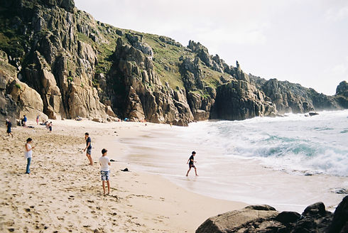 Image by Dominik Pearce