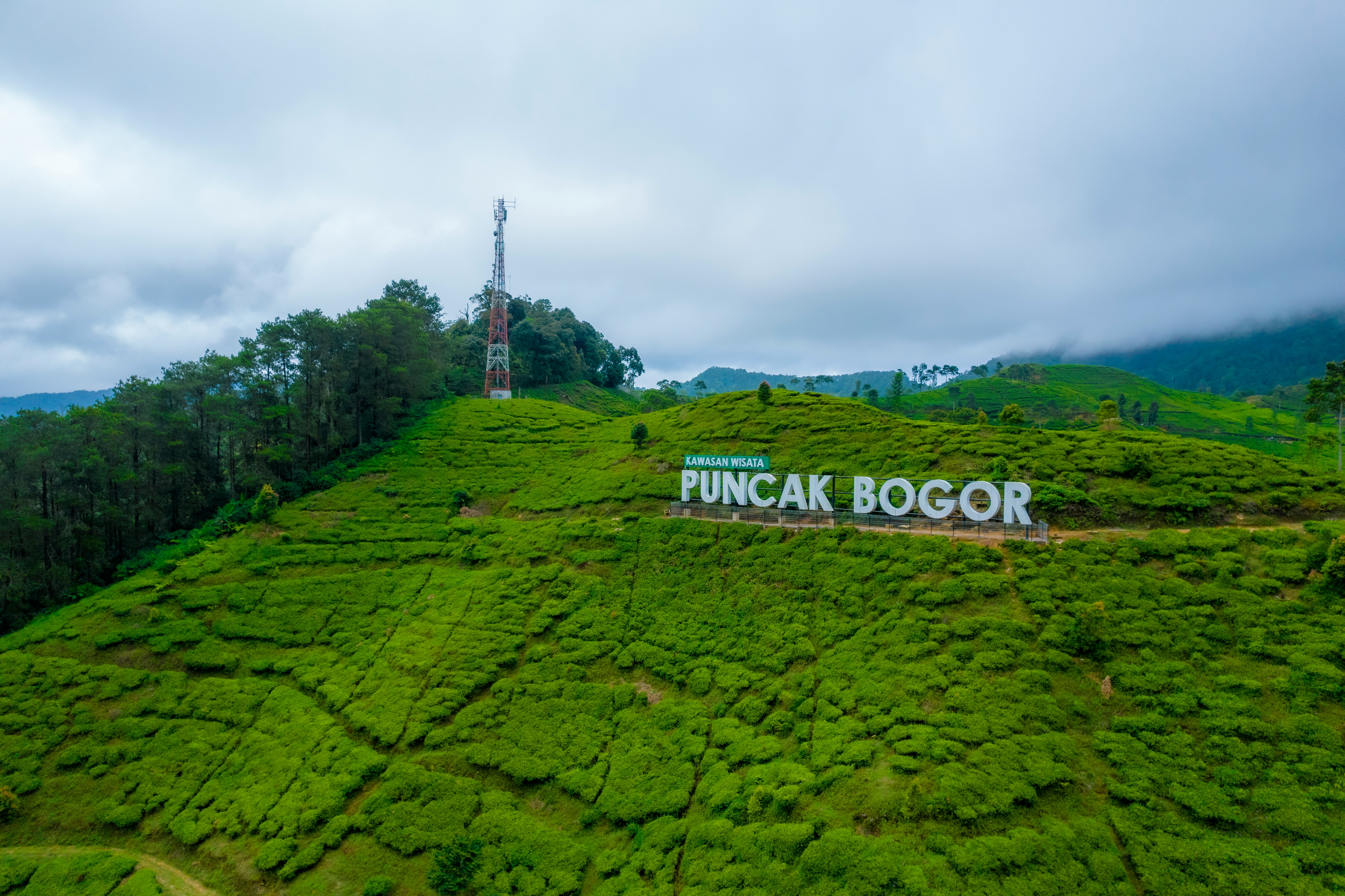 Panduan Lengkap Staycation di Puncak Bogor: Sweet Escape for Holiday — inspirasi dari Villa Bango di Cilember, Puncak