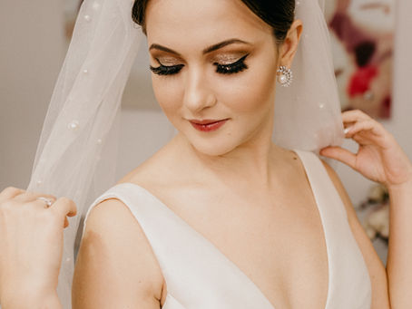 When Should You Book Hair and Makeup for a Wedding in Frisco