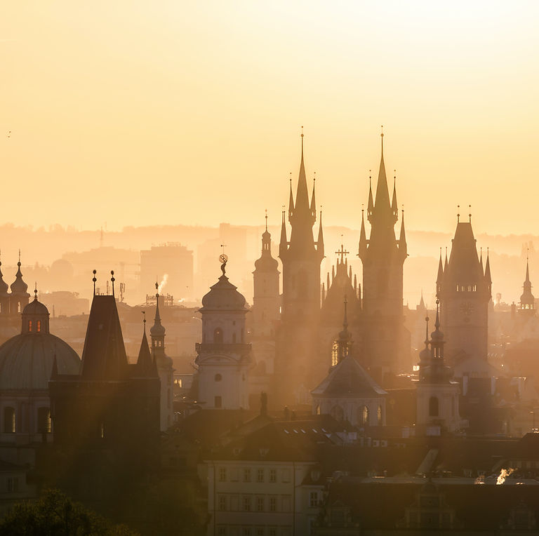 Transfer from Prague to Budapest provided by myeutaxi.com