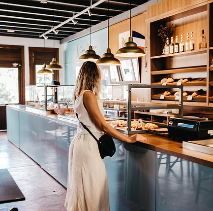 woman in a cafe