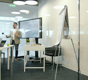 Image by Vitaly Gariev