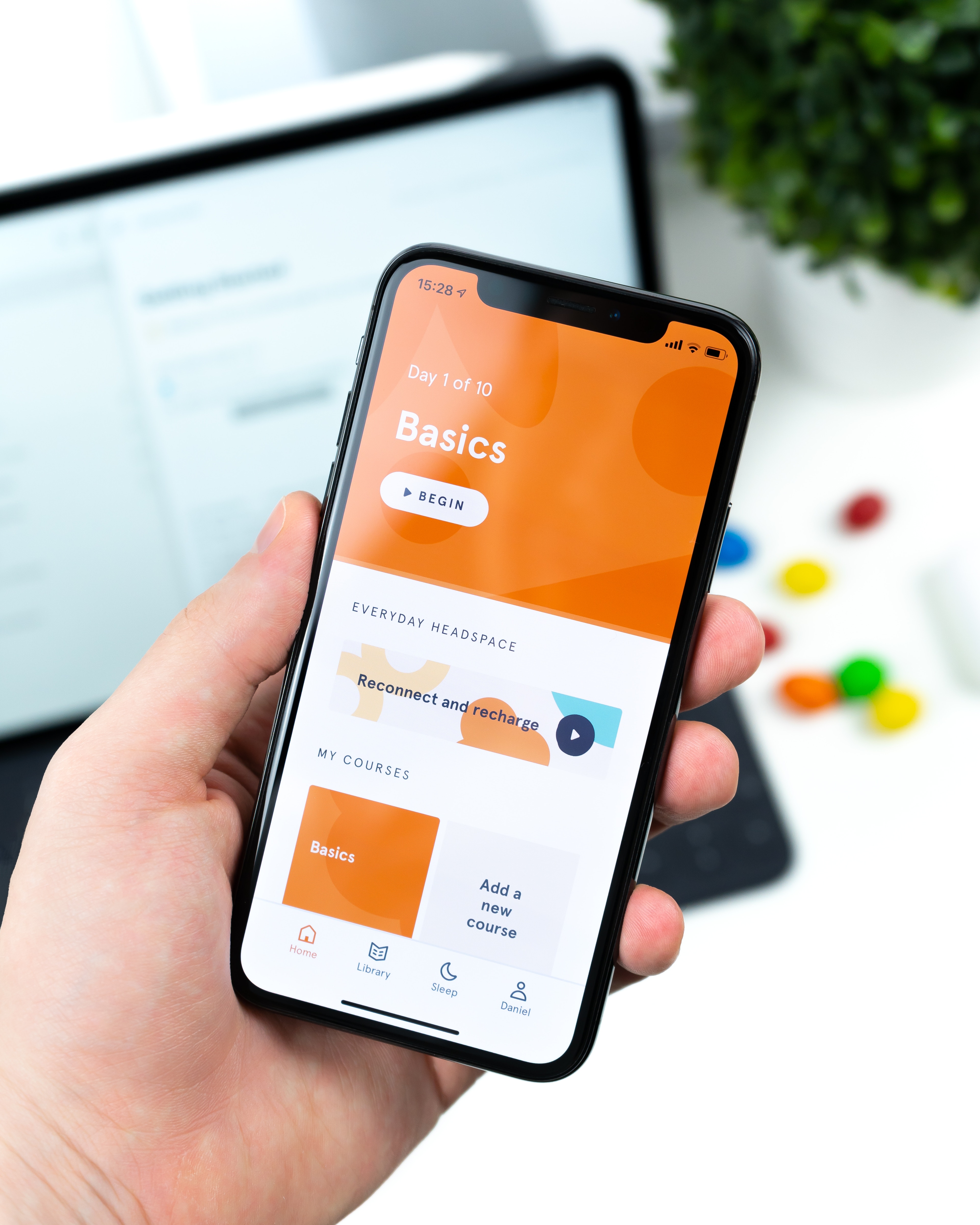 Image by Daniel Korpai