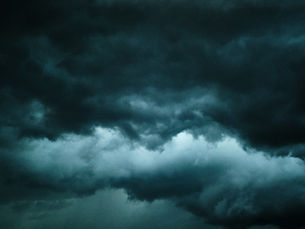 Don't Just Praise God In The Storm, Praise God FOR The Storm!
