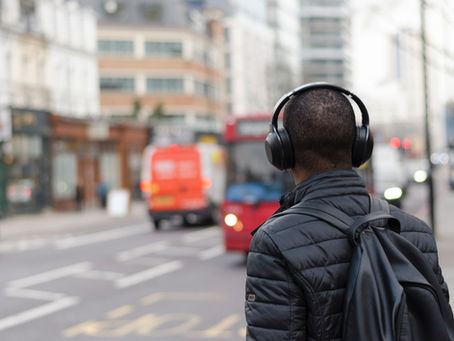 Noise-Cancelling Nirvana: Slay Sonic Demons & Embrace Audio Bliss (with Headphones!)